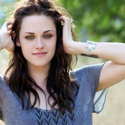 maerpgcfb's profile picture. 19 yo | barman | les info sur mon perso sont dans mes fav' |