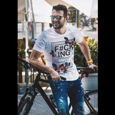 lewnidas1122's profile picture. 