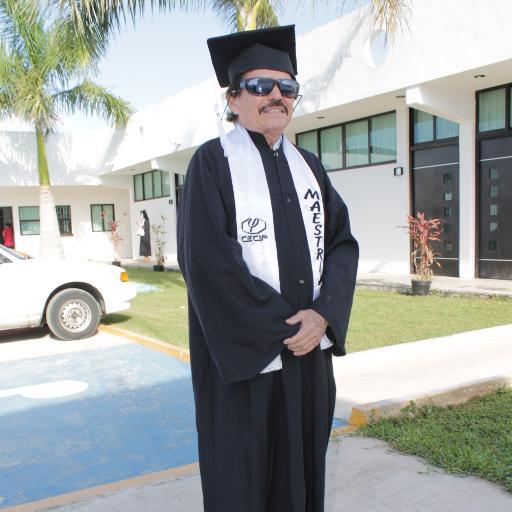 Hola mi nombre es Alfonso Elpidio Sánchez López, Soy un Empresario en Internet, Estudie la Lic. En Humanidades y Filosofía, Maestría en Psicología Doctorado En