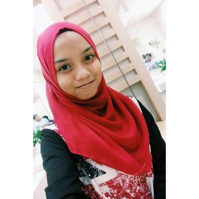 Boleh berkawan tapi jangan jatuh cinta. 15