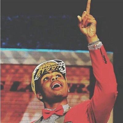 TeamDLoading's profile picture. Official fan page of Los Angeles Laker D'Angelo Russell.