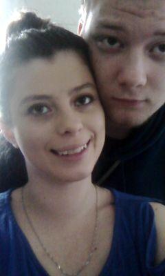 19 ans joueurs CallOfduty!Fan de foot et de volley. #TeamBleues#PassionFoot#Lovemelanie♥♥#13/08/2014.♥