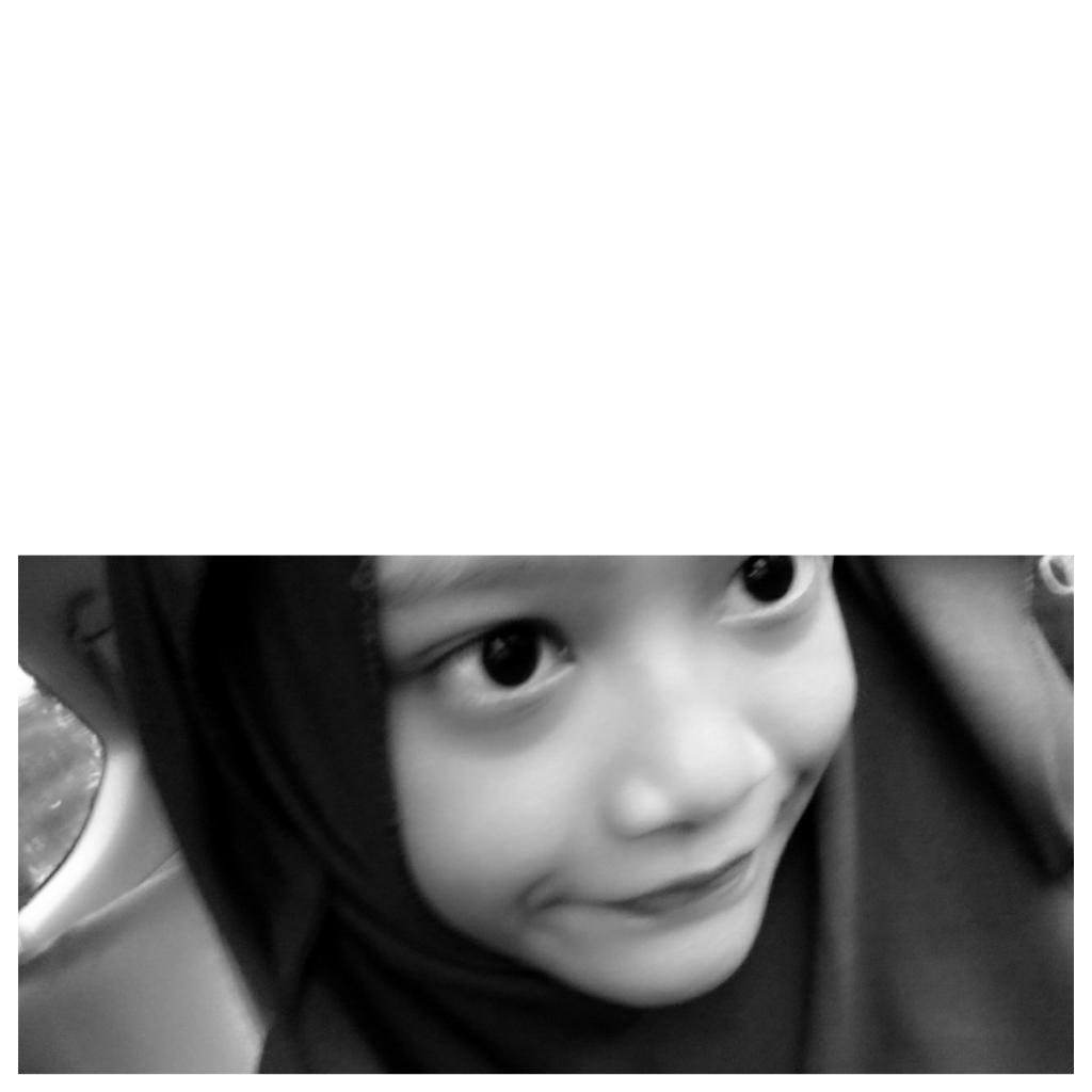 NisaDhea_1's profile picture. 