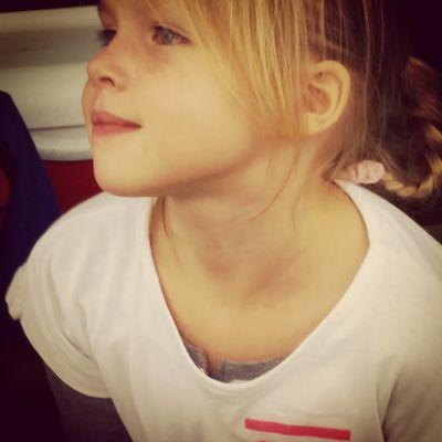 Bron2709's profile picture. 