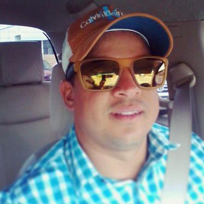 “Una sencilla hoja no se vuelve amarilla sin el consentimiento de todo el árbol”