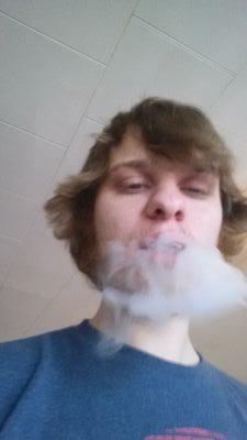 yeaabitchyeaa's profile picture. 