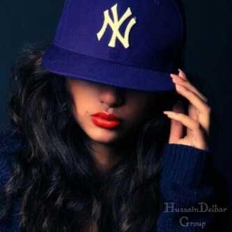 blsoomh's profile picture. ‏" أولئك الذين يتركون ‏ كلَّ شيءٍ في يد الله ‏سوف يرون يد الله في كل شئ .