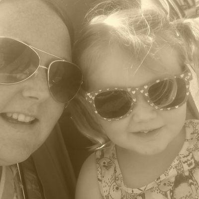xSteph_Yatesx's profile picture. Im a Mummy and wife to my amazing hubby @PETER_LFC_YATES Im a MASSIVE Kardashian fan!! #Fibromyalgiafighter #CFS