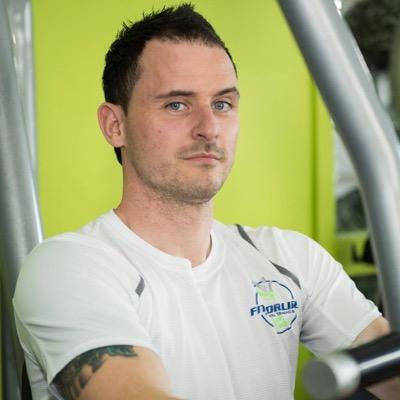 Peteymc88's profile picture. I'm a personal trainer / sports massage therapist from omagh