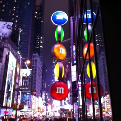 UseOfEng's profile picture. Learn new vocabulary, expressions, quotes, idioms and phrasal verbs, with examples and definitions.