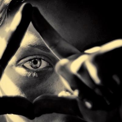 david_brown_uk's profile picture. introvert that becomes wild whilst online, hides from the sun and loves the night