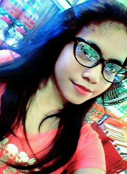 tessayulifia's profile picture. 