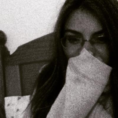 follow me and ill follow back. text me too x