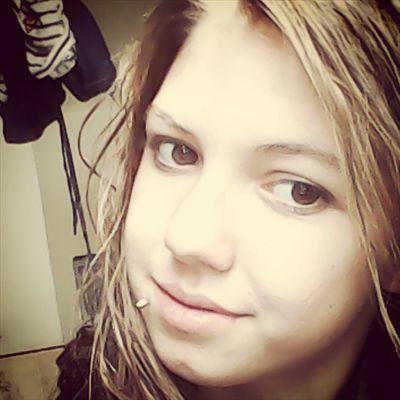 Kucenetiiraa's profile picture. 