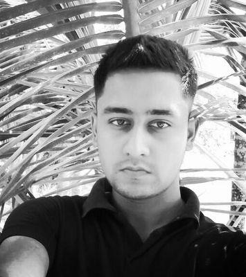 MaxSuhag906's profile picture. Enjoy your life.