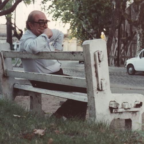 fuertescriticas's profile picture. El futuro es largo.