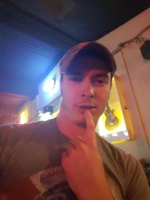 Booty23Tw's profile picture. 