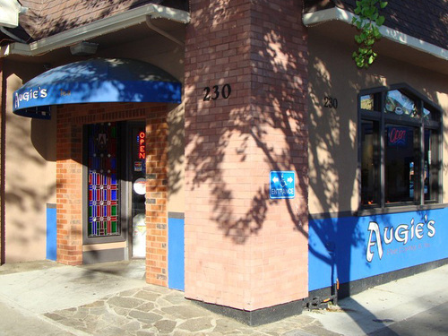 AUGIESCHICO's profile picture. The Best Coffee House in Chico Baby!