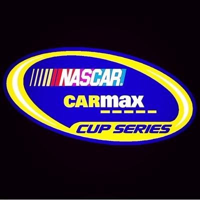 NASCAR maniac, go Logano! Ny Giants, Broncos, Seahawks. Old account @slicedbread20. Follow me. Follow me on Instagram @jjbbacon6 for the Carmax Cup Series!
