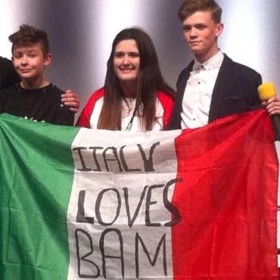 Primo Account Fan Italiano dei @BarsandMelody. 3º classificati a 'Britain's Got Talent. BIGLIETTI  PER IL CONCERTO A MILANO: http://t.co/BmTRA0v97z
