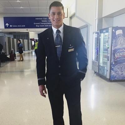 otacyan's profile picture. 初めてツイッターに登録しました。もしよかったらお 友達になってくれませんか？？最近フォローしてくれるかたがいないのです。仲良くなりたい。。