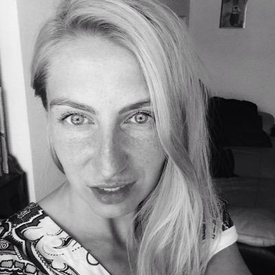 mamaleosia's profile picture. 