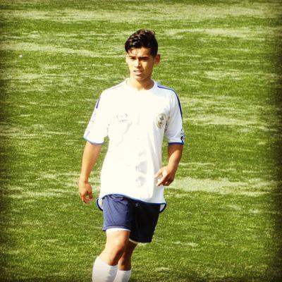 soy hijo de DIOS y cresi para vencer lo mas que amo hacer el jugar futbol ⚽
instagram:nachito_vallejos amo a mi polola 14 d cada mes te amo mi amor ❤