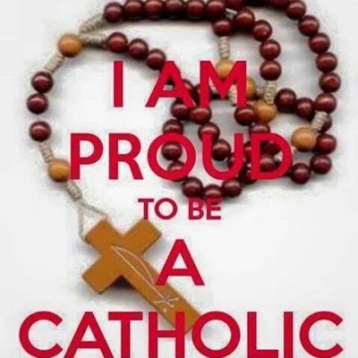 MARIADESCHAMP's profile picture. married 41yrs Mom of 10 Catholic conservative @MamaDeschampsCupcakes https://t.co/FSICmvZo01 #HudsonBaker