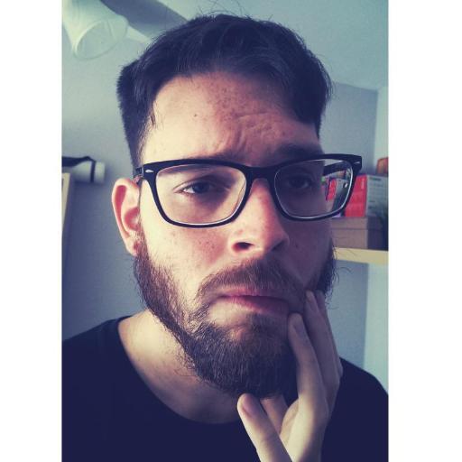 renevp2's profile picture. Lanzo al aire mis aportes, reflexiones, y sobre todo chorradas como pianos... No doy para más. - Graphic designer, living in Málaga. -