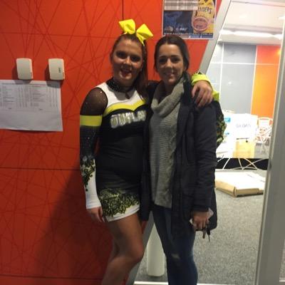 Caittlinn_'s profile picture. yet to travel the world! #LTNLTL ✈️❄️