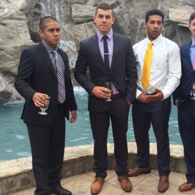 TyChainz's profile picture. Correcting grammatical errors since 1992.