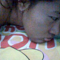 putry118's profile picture. 