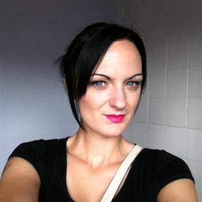 Minxilou87's profile picture. Ok so what ya see is what ya get, nothing fake about me, i am who i am, im like marmite you will love me or hate me... Its as simple as that ;)