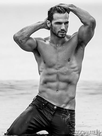 sufi_1983's profile picture. 