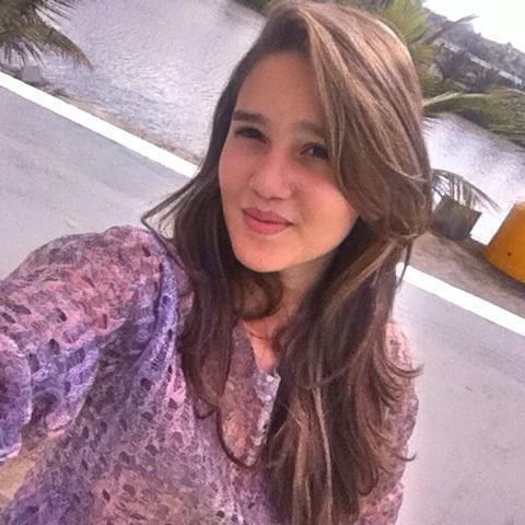 Twitter desativado sigam lá: @alves_andrezaon