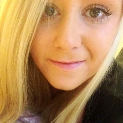 Sofiaa92's profile picture. Demonized Bitch. Evil Genius. Sinless Sinner. Devilicious brainiac. Disguised Sheetah.