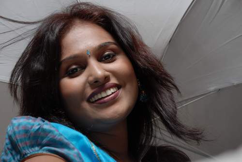 a very happy-go-lucky kind of a person... love to share happines, goodness with all the people around me...