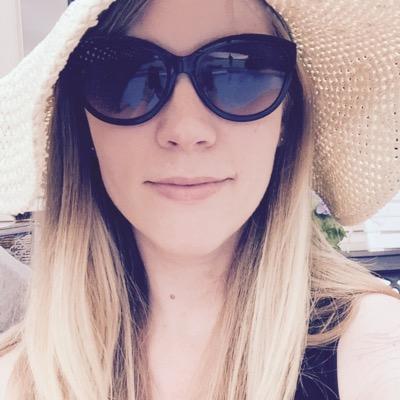 CaseyHedge's profile picture. marketing in the middle. perpetual wanderlust. introverted wannabe comedian.