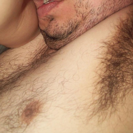 KalienteLarense's profile picture. demasiado erotico con ganas de pasarlo rico, amante del sexo y de los hombres.