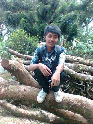 de_free33's profile picture. 