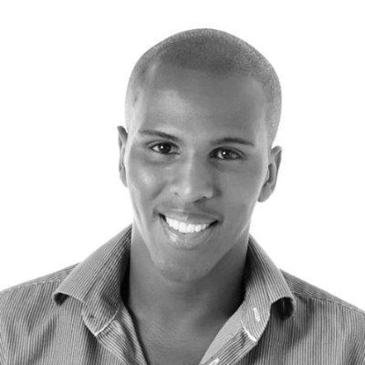 Tech loving, software coding, problem solving, business molding, startup loving, Africa focused | @Yoco_ZA | #fintech