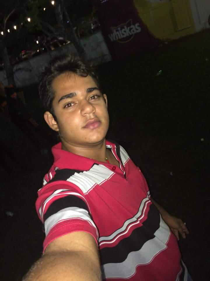 neryflipa's profile picture. so quero que voce mim ame como eu sou