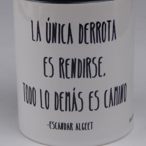 poesiaentupared's profile picture. Ponemos la poesía donde se merece, en todos los lugares.