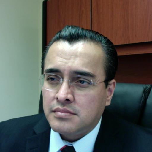 Académico de TC de la Facultad de Música de la Universidad Veracruzana. Pianista y entusiasta de la tecnología. CA CAESA.