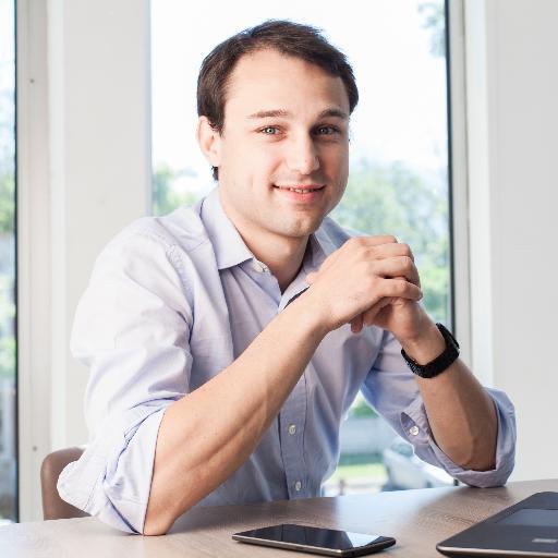 Entrepreneur, passionné d'innovation et de nouvelles technologies. CEO @CollibrisLdL, @monsitekine, @monsiteosteo