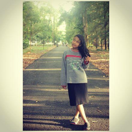 simple | XII IPA 1 | kapten basketball 2013-2014 :-) (12) |dokter gigi cita sya ;-)