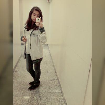 NaraShenia's profile picture. 