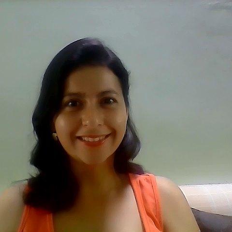 mujer que desea alcanzar grandes cosa