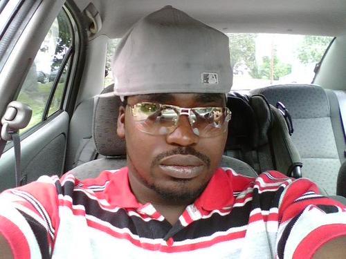 YoungGunner84's profile picture. 