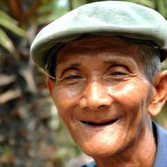 NiTanHater's profile picture. Sabes esa típica persona que se queja de todo y con nada se conforma? bueno, ese soy yo.